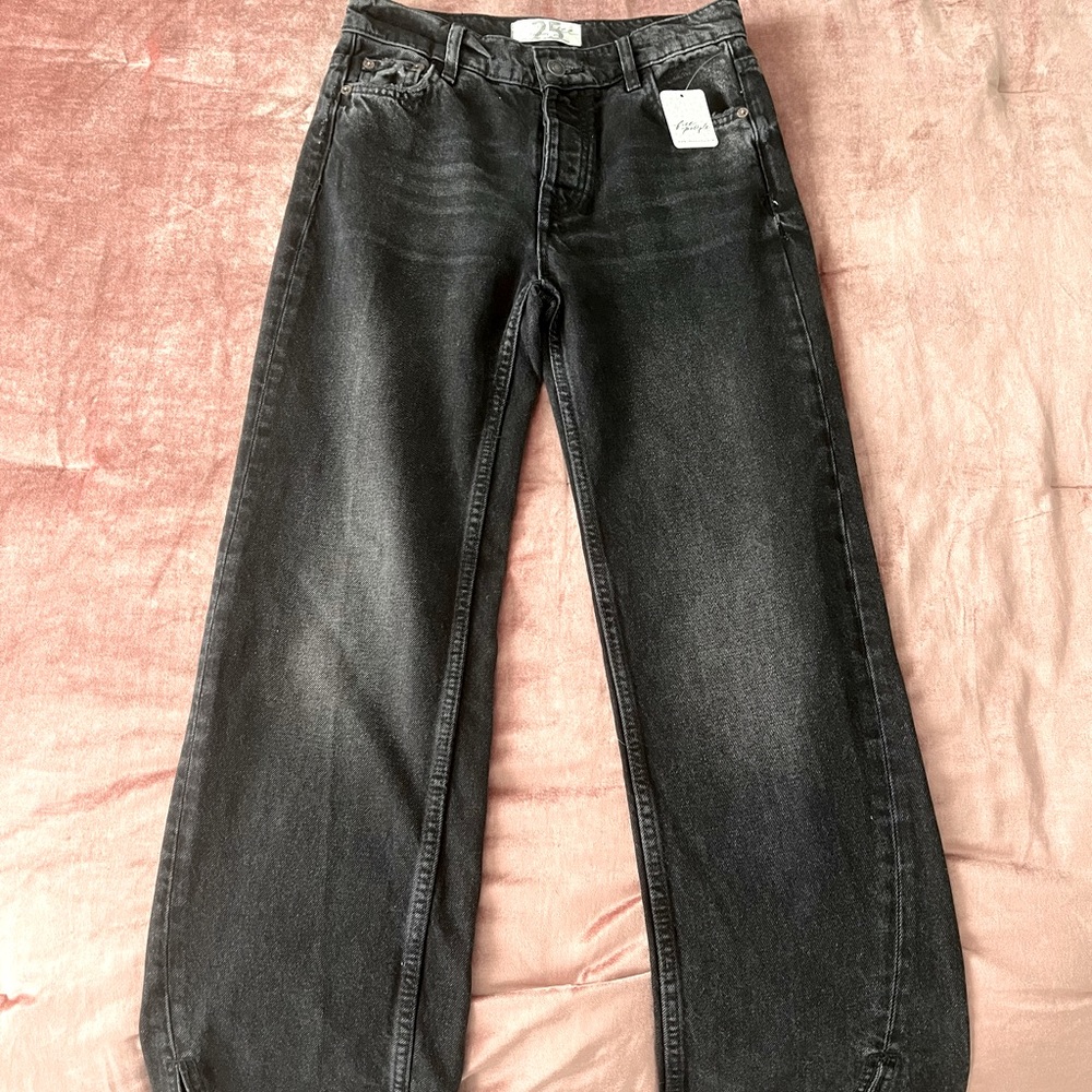 Free people/we the free Black denim jeans✨